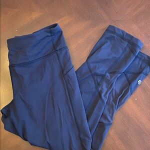 Lululemon Women’s Navy Pace Rival Crop 8